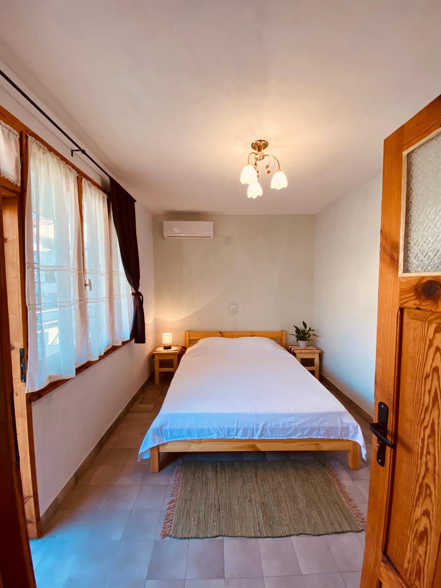 Vita Stulba Guest House 桑丹斯基 外观 照片